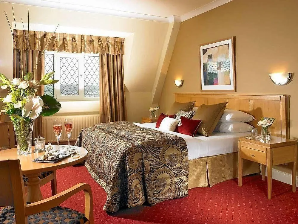 The Gleneagle River Apartments Killarney 4*,